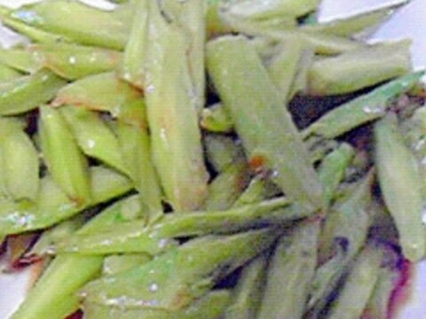 捨てないで つるむらさきの茎のきんぴら レシピ 作り方 By たんさん娘 楽天レシピ 捨てないで つるむらさきの茎のきんぴら レシピ 作り方 By たんさん娘 楽天レシピ